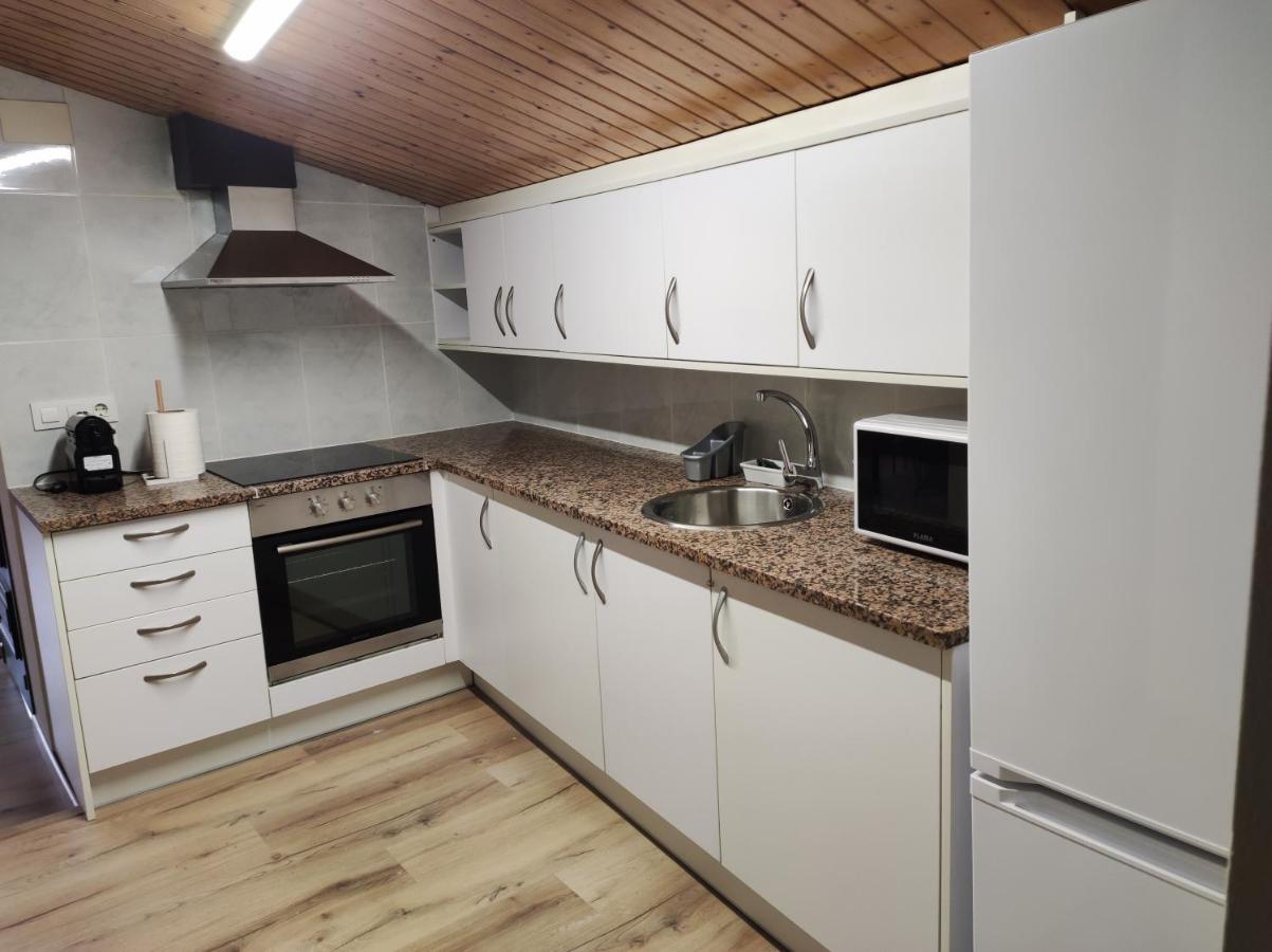 Apt 3 Atic Acollidor Al Centre De Vic - Aptgarbi Exterior foto